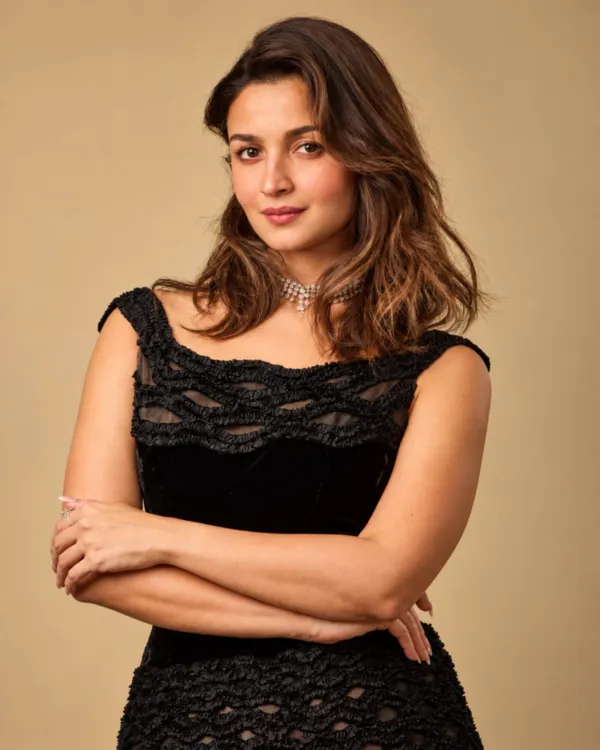 Alia Bhatt - Biography, Stats, and Career Highlights