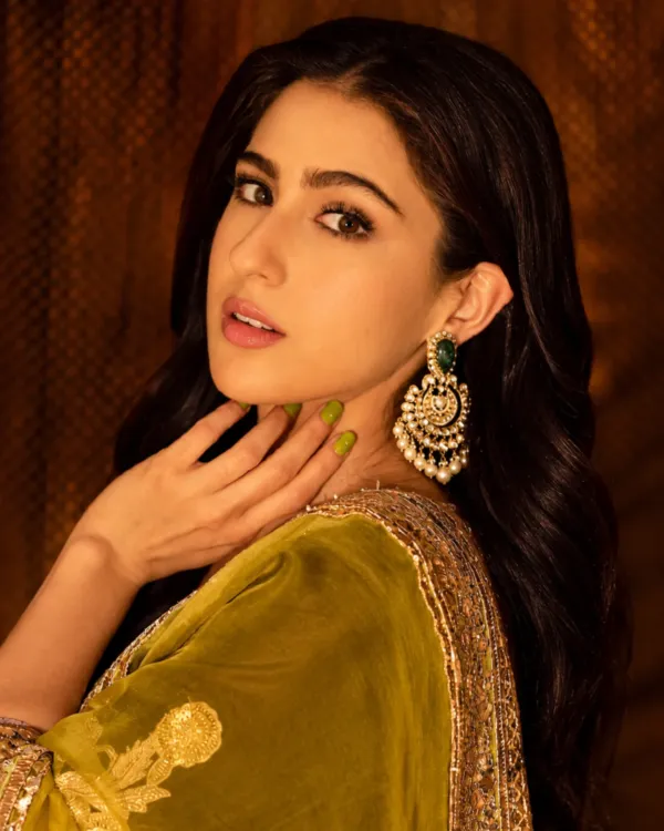 Sara Ali Khan - Biography, Stats, and Career Highlights